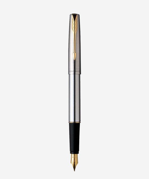 Đánh giá bút máy Parker Frontier SS GT FP PS1002003